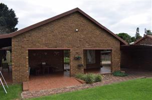 Dream home for sale ! its a two in one