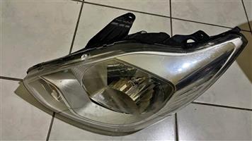 FORD FIGO LEFT HEADLIGHT