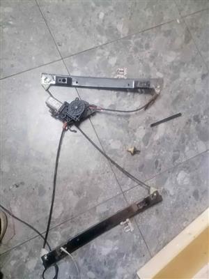 Ford Fiesta 2 door LHS window mechanism