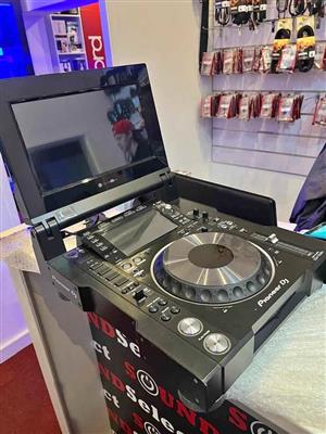 Pioneer professional DJ mixer