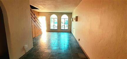 NEAT and well-maintained 2-bedroom DUPLEX townhouse for sale in Kilnerpark