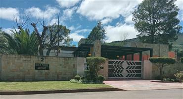House For Sale in Blue Rise