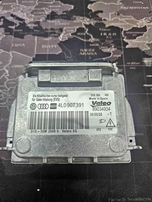 VW Scirocco & BMW 1 Series Headlight Module 4L0907391
