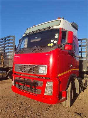 2008 Volvo FH 400 (4×2).  Single diff