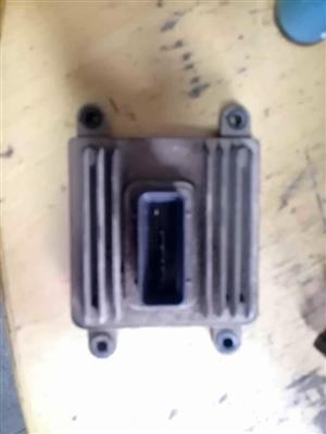 Toyota 4Y ecu computer box