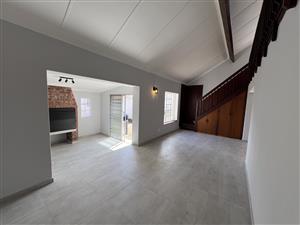 Lock-Up and Go Townhouse for Sale in Aston Bay