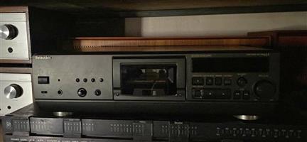 TECHNICS RS AZ 7.  3 Head Direct Drive  MINT condition