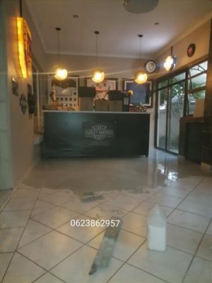 Cementitious floor screeding and wall decorative