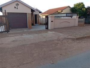 Three Bedroom Family Home For Sale in Thamaga Street, Jouberton