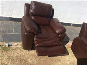 Re-upholster your lounge suite in 100% genuine leather
