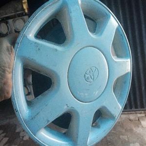 Corolla wheel cap