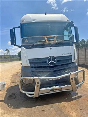 2019 MERCIDES BENZ ACTROS
