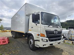 2020- HINO 500-1627 PANTECH BODY TRUCK- T843