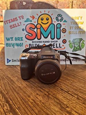 Fujifilm FinePix S5000 Digital Camera