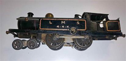 Hornby vintage clockwork train mid-1930's