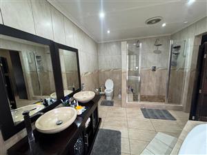 House For Sale in Valhalla
