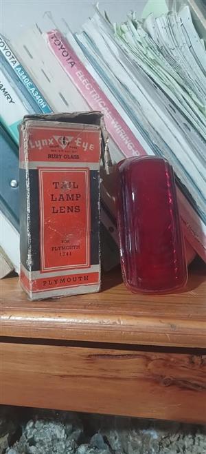 Pontiac 1941, new stop lens