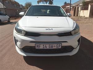  2021 Kia Rio