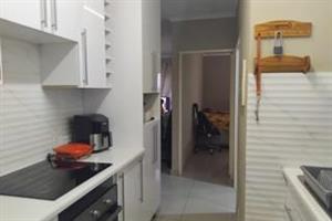 Apartment For Sale in Zwartkop
