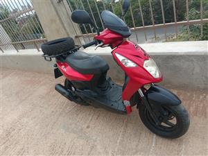 Sym proX scooter