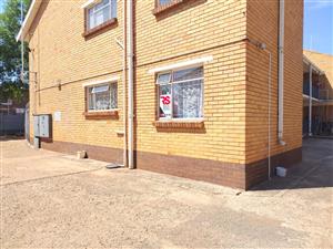 Stunning 2-bedroom apartment in Vanderbijlpark CW 1, perfect for modern living—don't miss this gem!