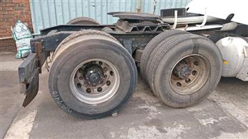 Freightliner Double Diff Bogey. 