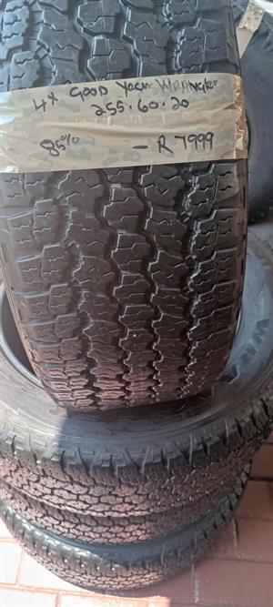 4x Good Year Wranglers AT 85%