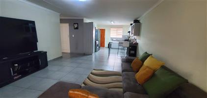 Apartment For Sale in Florida