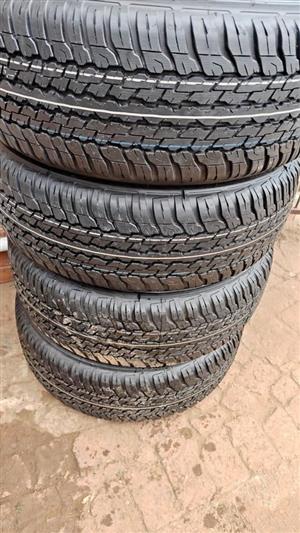 265/65/17 Dunlop Grandtrek AT25 brand new set.