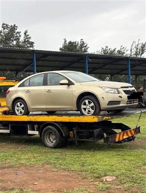 2011 CHEVROLET CRUZE FOR SPARES
