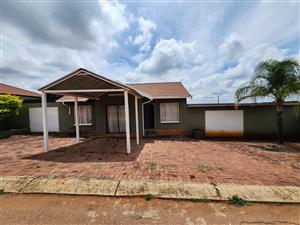 UNIQUE INVESTMENT | Former Carpentry Business with 3-Bed Home + Workshop Spaces.
