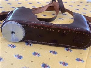 Leitz leather half case for pre/post war Leica cameras (iiia, iia etc)