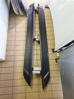 (T7) SIDE STEPS 2018 FORD RANGER WILDTRACK LEFT AND RIGHT 