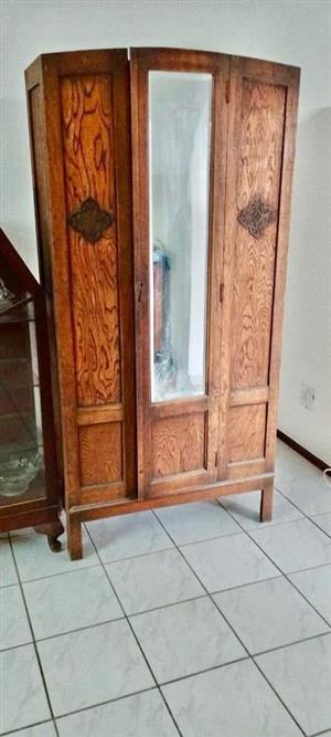 Antique oak wardrobe