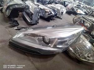 Ford kuga xenon left side headlight
