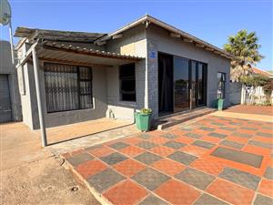 House For Sale in Utility