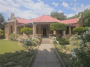 House For Sale in Ladybrand