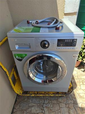 LG 8KG WASHER DRYER COMBO FOR SALE WORKING PERFECTLY 