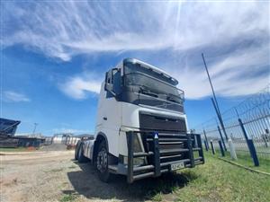 2014 - Volvo FH 440 Double Axle Truck now on sale - Excellent condition