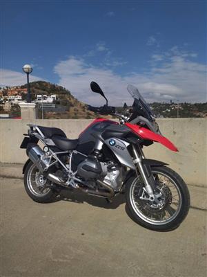 2016 BMW R 1200 GS ( Full spec ) :