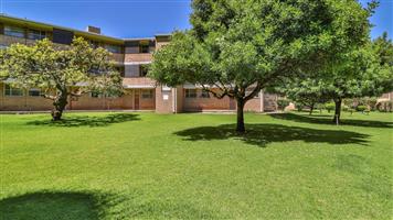 Townhouse For Sale in Morehill