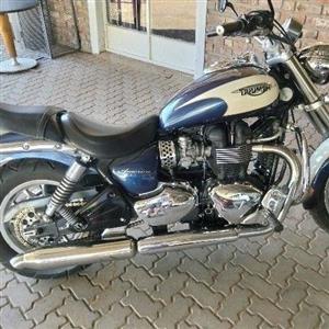 Triumph America ECU 865