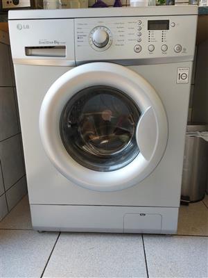 LG 6kg Front Loading Washing Machine 