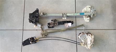 2022 TOYOTA URBAN CRUISER LEFT FRONT DOOR LOCK AND WINDOW MECHANISM FOR SALE.