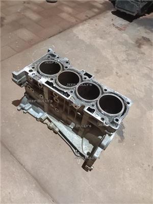 Used Dodge Caliber Headblock In Store  