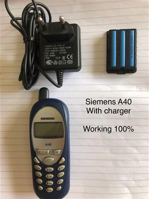Siemens A40 mobile phone. NOT A SMARTPHONE!