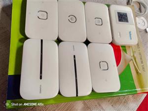 PRE-OWNED HUAWEI POCKET Wi-Fi ROUTER - ALL NETWORK (stock price ask)