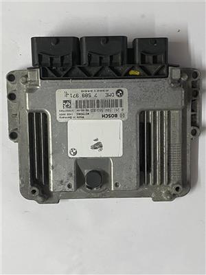 Mini Cooper R56 R55 One 1.6 Petrol Engine ECU DME 7589971 Bosch 0261S04563