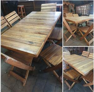 Wooden Dining table and 6 chairs 