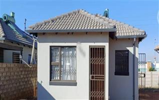 House For Sale in Soshanguve East